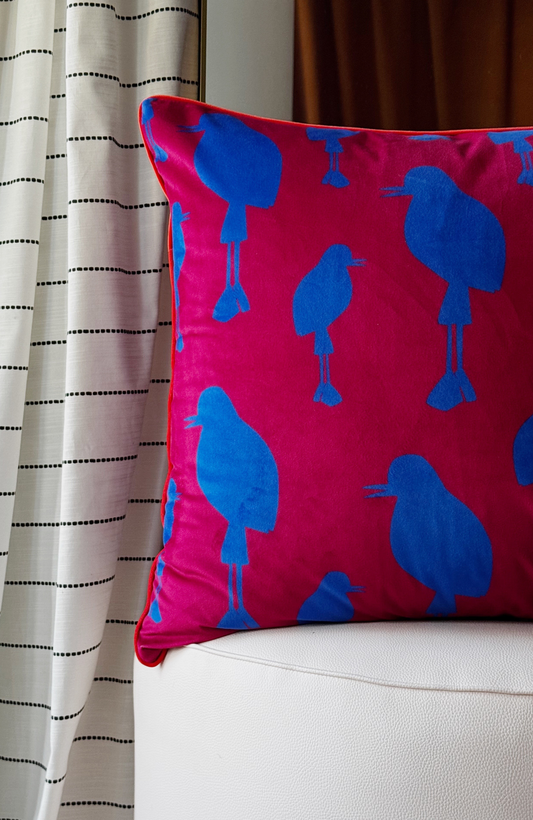 GAURDABARANCO THROW PILLOW