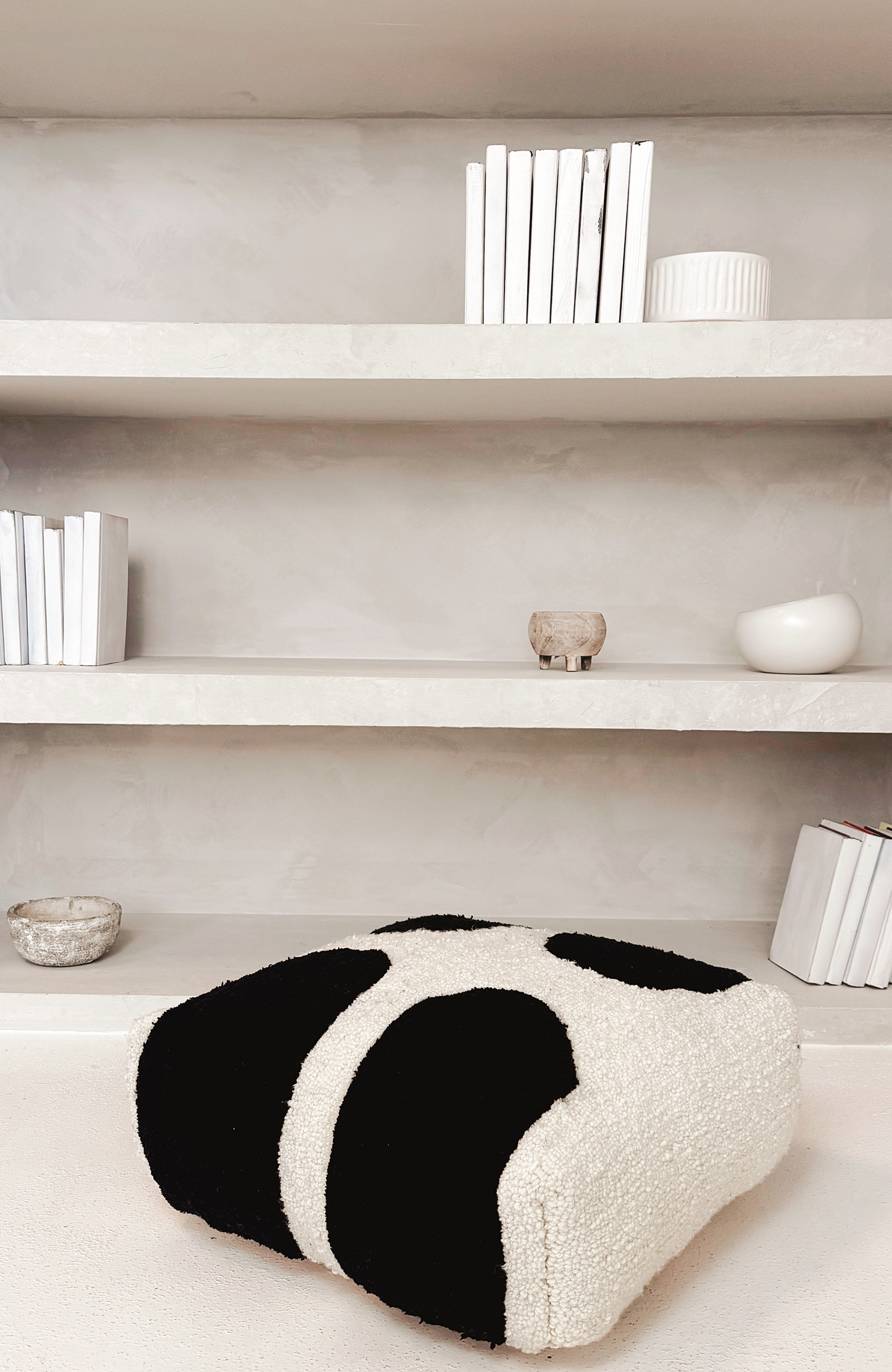 STONES FLOOR CUSHION