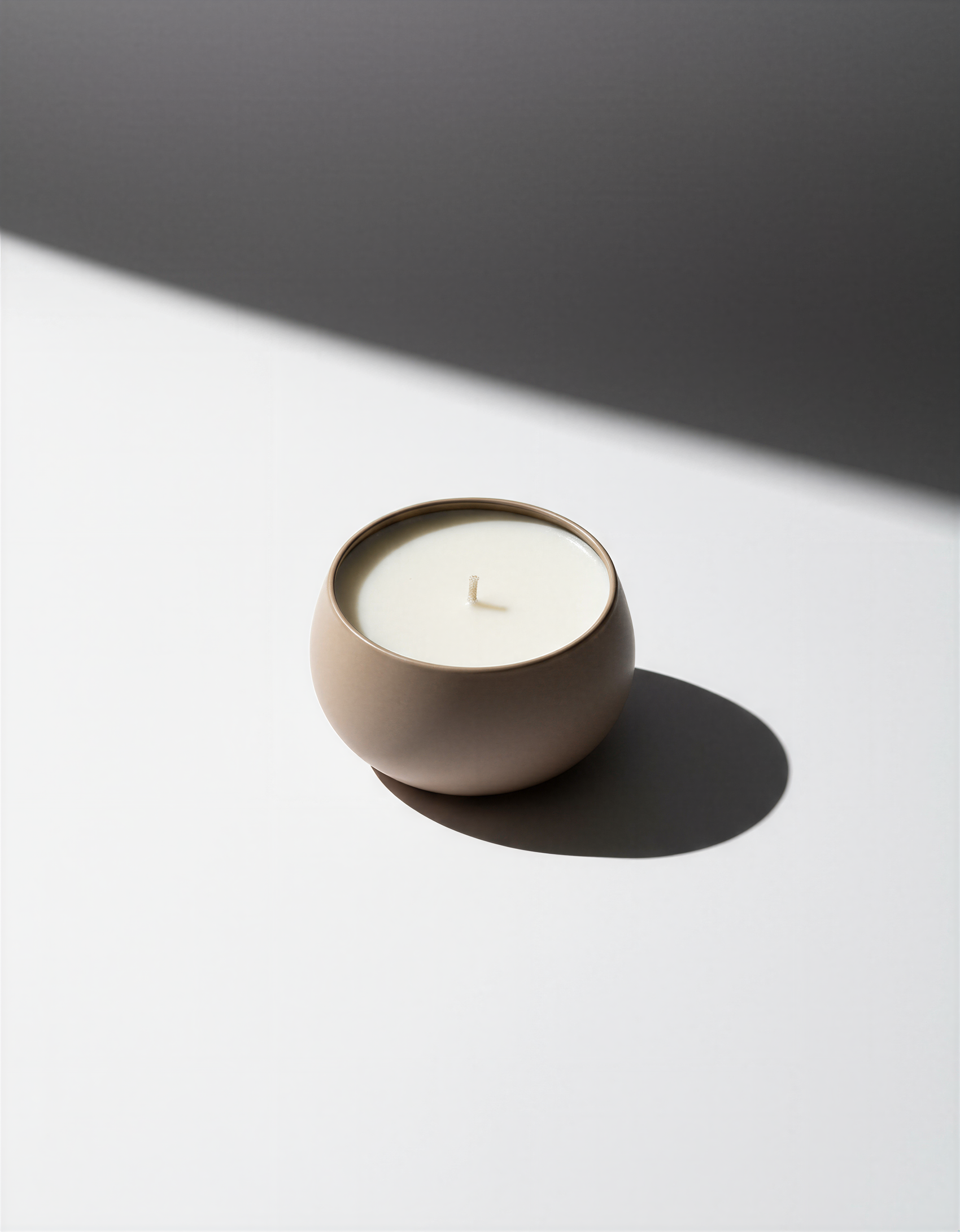 MINI SCENTED TRAVEL CANDLE: HINOKI FLOWER WITH COTTON WICK